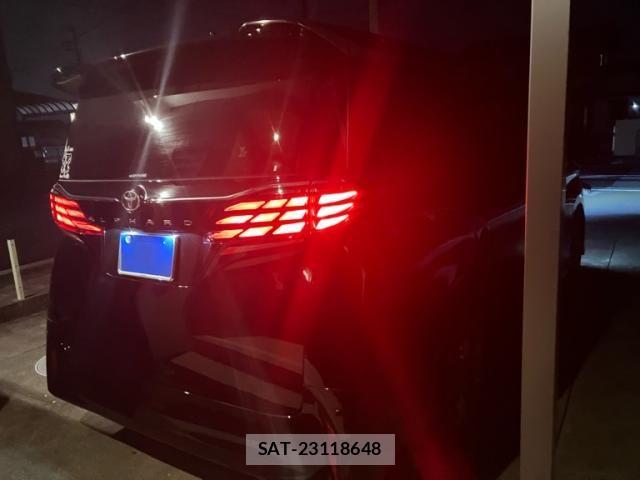 Toyota ALPHARD 2024-03 8657783-3