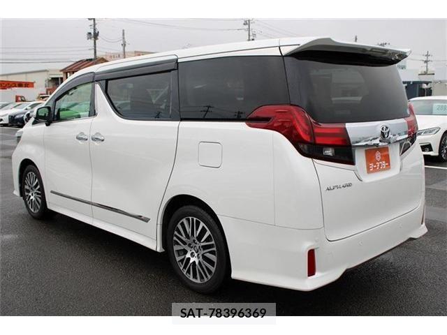 Toyota ALPHARD 2015-08 8665761-11