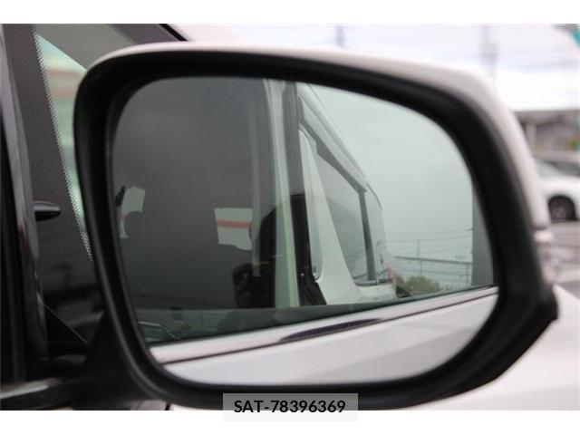 Toyota ALPHARD 2015-08 8665761-19