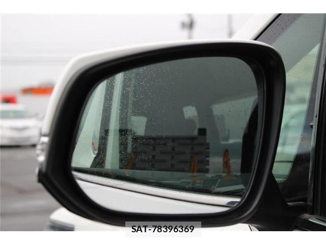 Toyota ALPHARD 2015-08 8665761-21