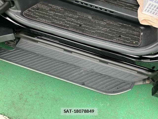 Toyota ALPHARD 2024-06 8657763-9