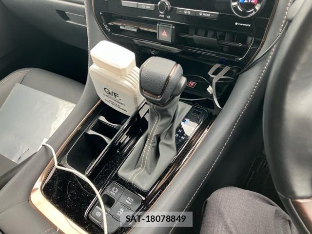 Toyota ALPHARD 2024-06 8657763-20