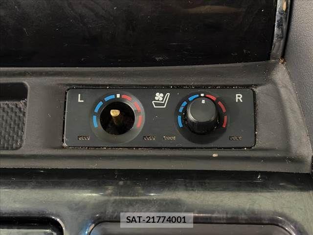 Toyota ALPHARD 2020-06 8657818-8