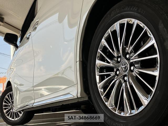 Toyota ALPHARD 2019-01 8657789-13