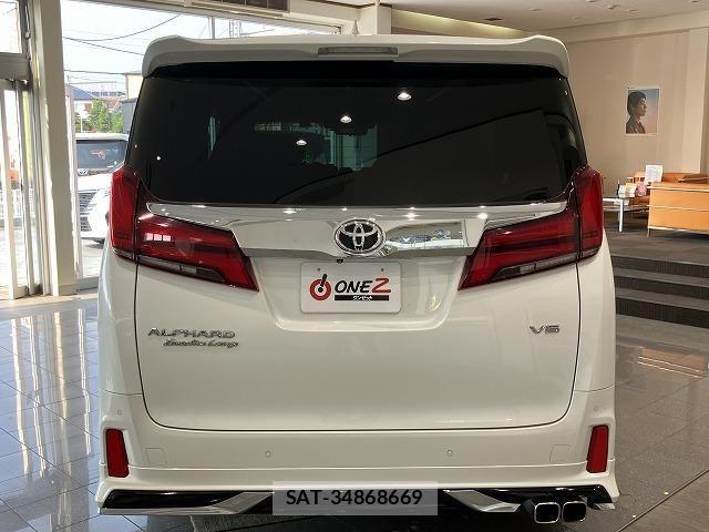 Toyota ALPHARD 2019-01 8657789-15