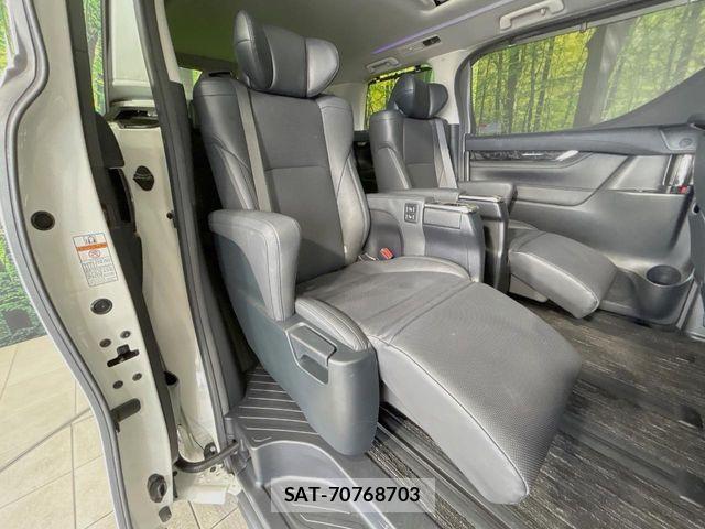 Toyota ALPHARD 2020-05 8657801-8