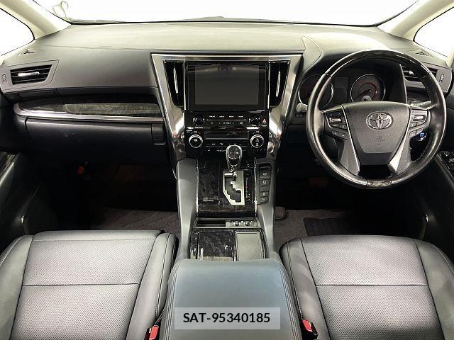 Toyota ALPHARD 2021-04 8657799-1