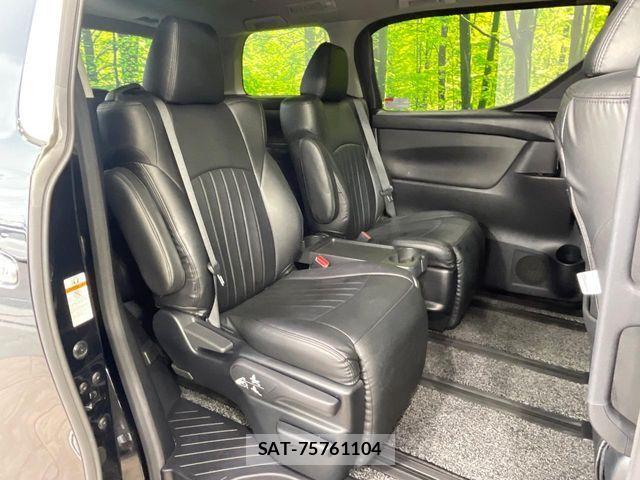 Toyota ALPHARD 2020-05 8657806-8