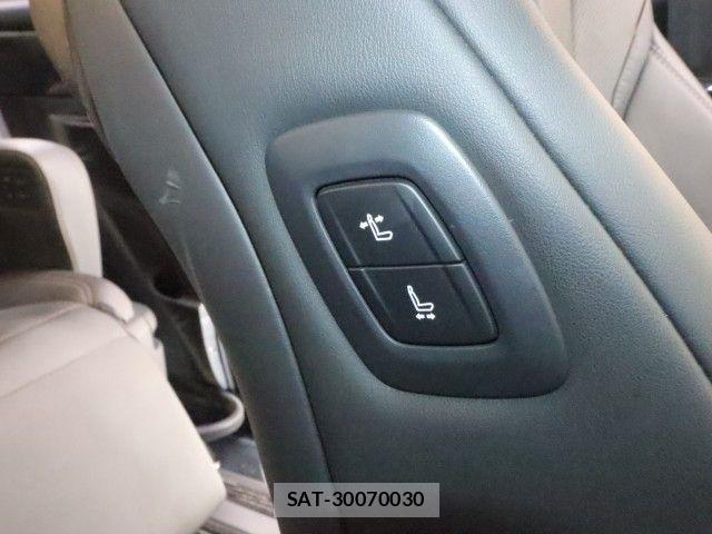 Toyota ALPHARD 2024-10 8657762-10