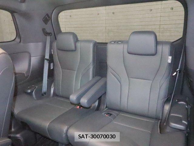Toyota ALPHARD 2024-10 8657762-14