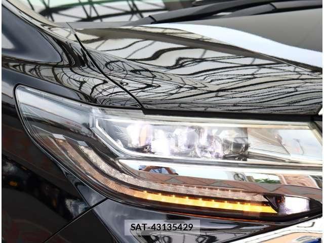 Toyota ALPHARD 2018-04 8657792-12