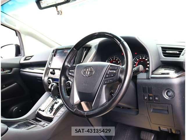 Toyota ALPHARD 2018-04 8657792-19