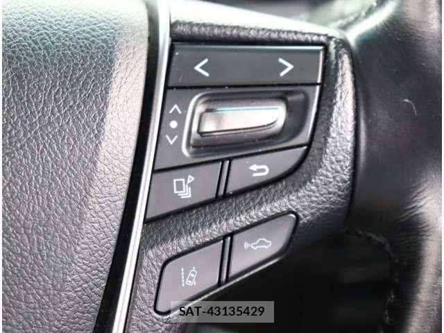 Toyota ALPHARD 2018-04 8657792-26