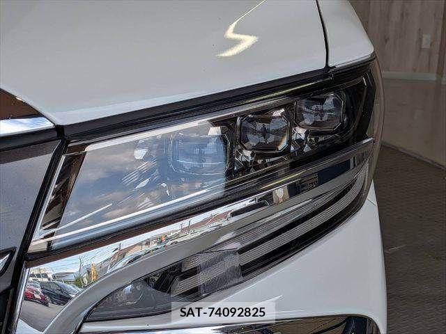 Toyota ALPHARD 2021-08 8657823-23
