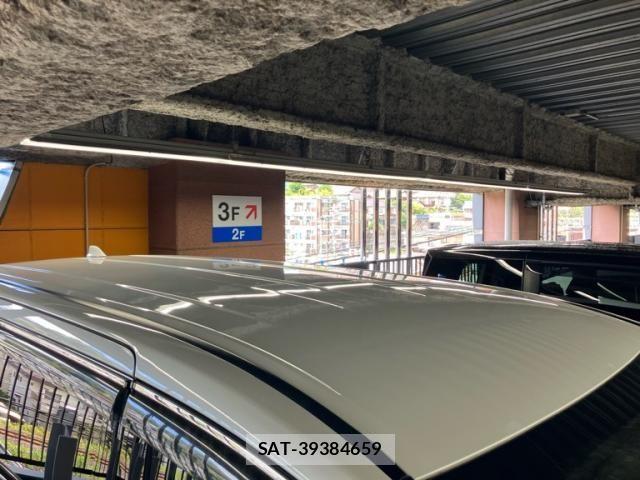 Toyota ALPHARD 2025-02 8657771-3