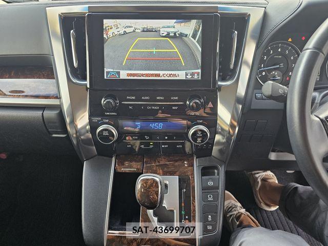 Toyota ALPHARD 2022-01 8657805-13