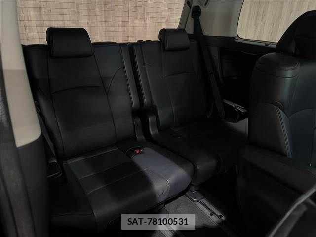 Toyota ALPHARD 2019-04 8657807-12