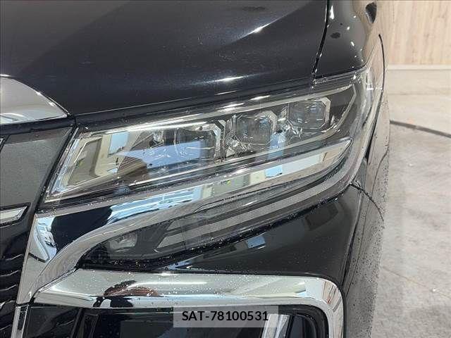 Toyota ALPHARD 2019-04 8657807-25