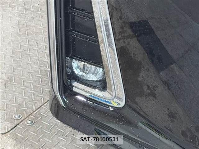 Toyota ALPHARD 2019-04 8657807-28