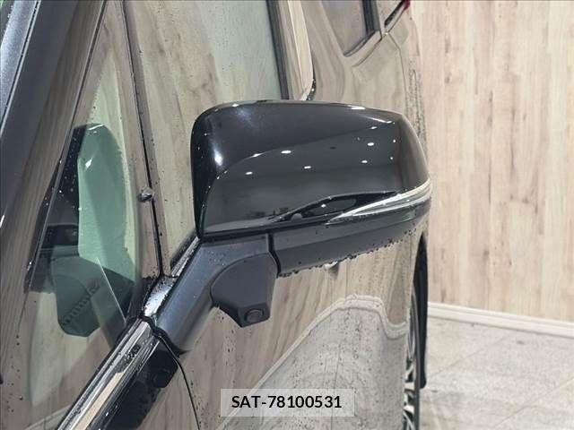 Toyota ALPHARD 2019-04 8657807-29