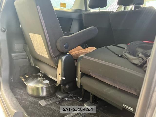 Toyota ALPHARD 2012-07 8657835-16