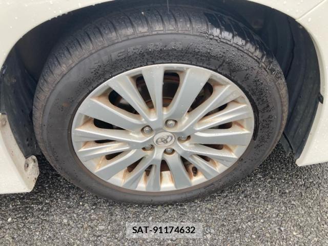 Toyota ALPHARD 2012-01 8657837-4