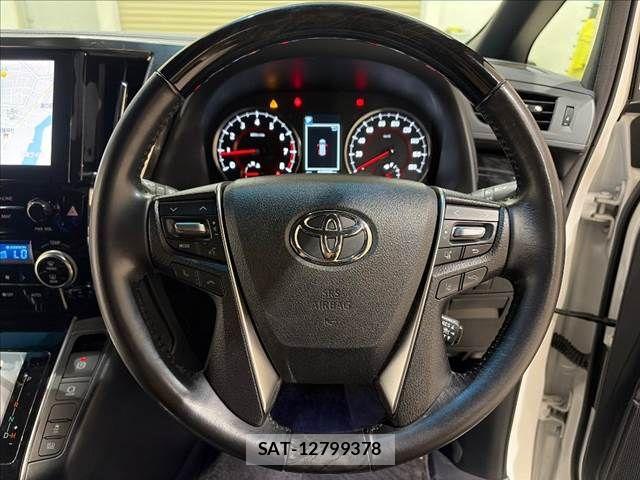 Toyota ALPHARD 2021-04 8665759-12