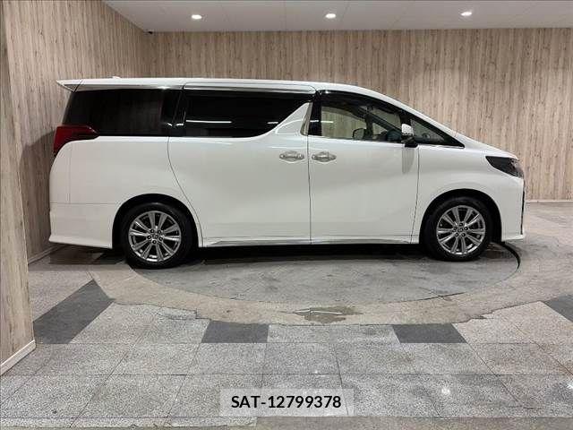Toyota ALPHARD 2021-04 8665759-18