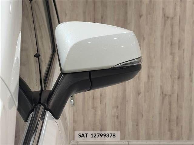 Toyota ALPHARD 2021-04 8665759-28