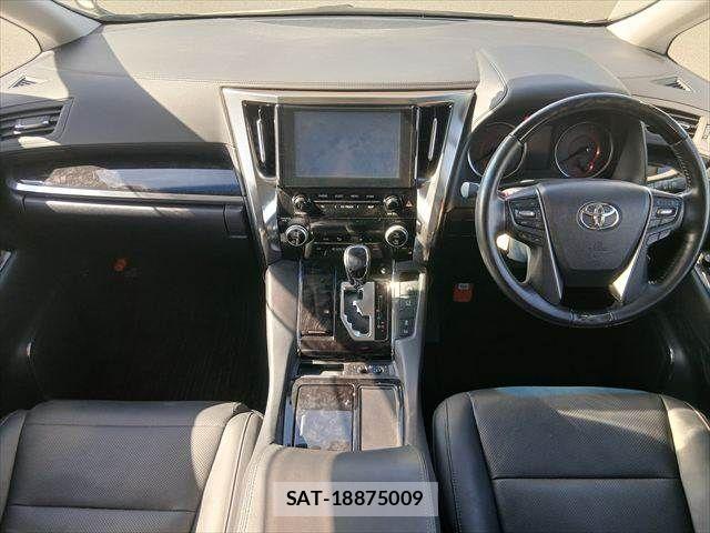 Toyota ALPHARD 2021-07 8657817-2