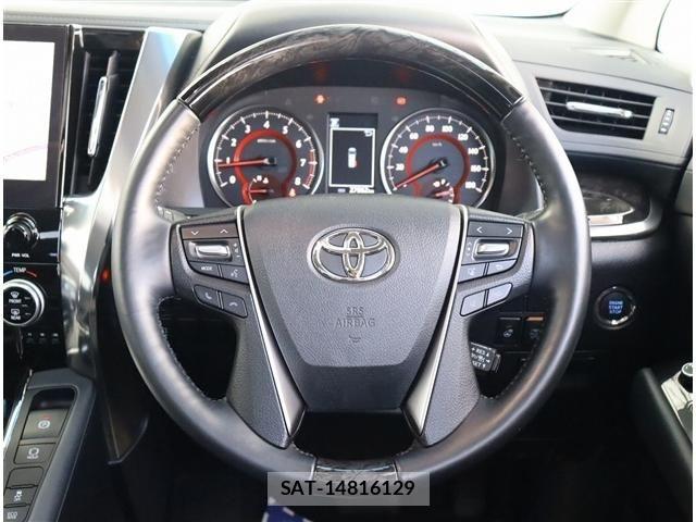 Toyota ALPHARD 2022-11 8657780-10