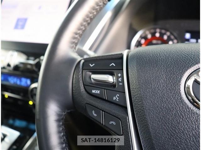 Toyota ALPHARD 2022-11 8657780-11