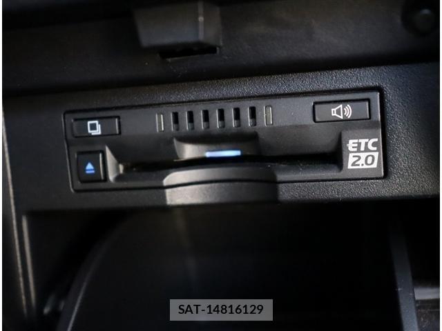 Toyota ALPHARD 2022-11 8657780-17