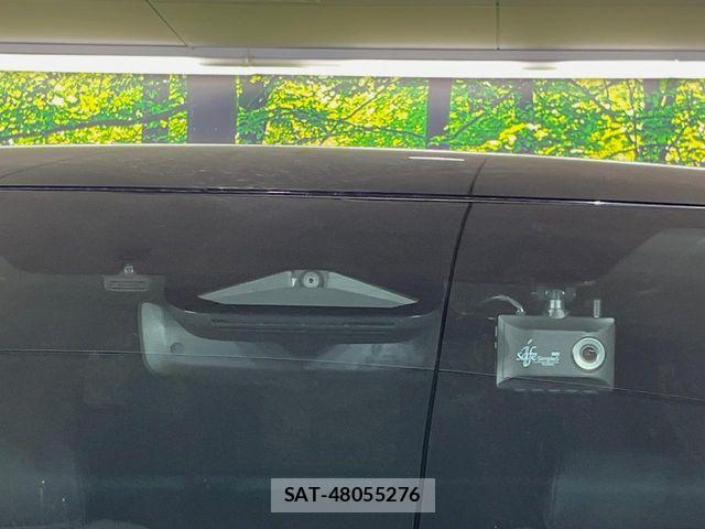 Toyota ALPHARD 2023-10 8657766-2
