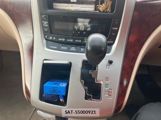 Toyota ALPHARD 2011-01 8657846-17
