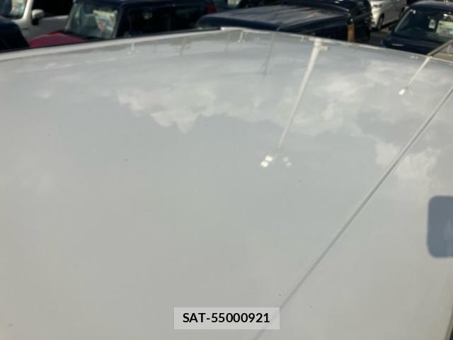 Toyota ALPHARD 2011-01 8657846-22