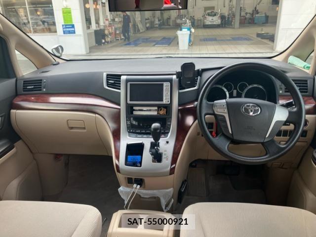 Toyota ALPHARD 2011-01 8657846-5