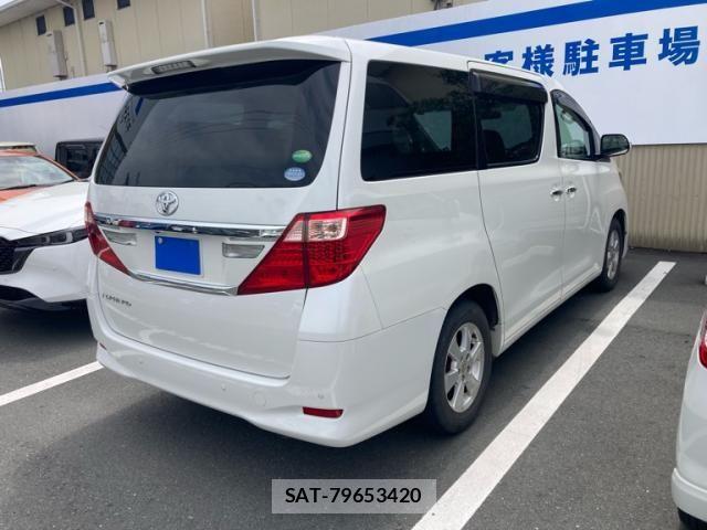 Toyota ALPHARD 2013-04 8657831-1