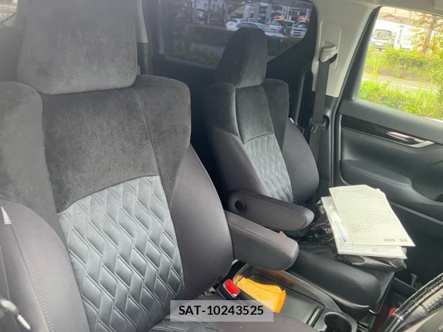 Toyota ALPHARD 2018-10 8657820-11