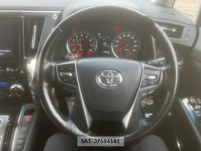 Toyota ALPHARD 2021-11 8657797-13