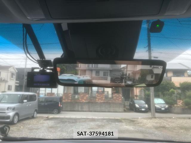 Toyota ALPHARD 2021-11 8657797-20