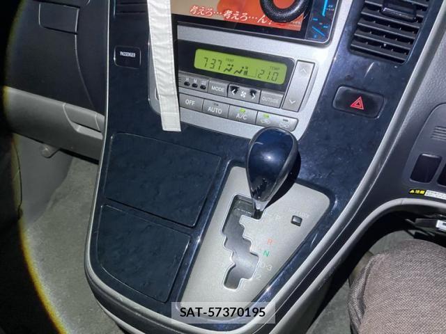 Toyota ALPHARD 2004-12 8657844-18