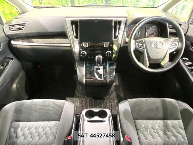 Toyota ALPHARD 2019-09 8685108-1