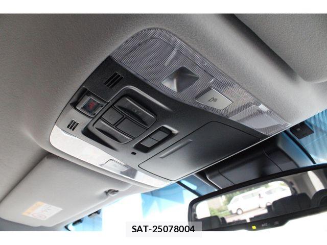 Toyota ALPHARD 2019-03 8685095-15