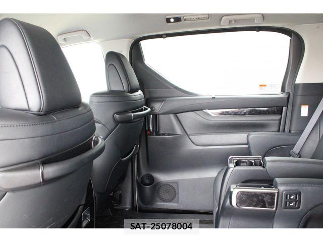 Toyota ALPHARD 2019-03 8685095-7