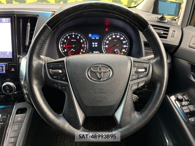Toyota ALPHARD 2018-03 8685101-11