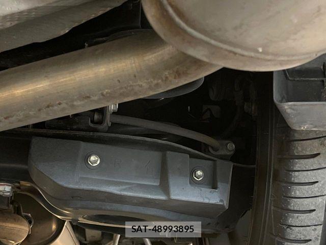 Toyota ALPHARD 2018-03 8685101-19