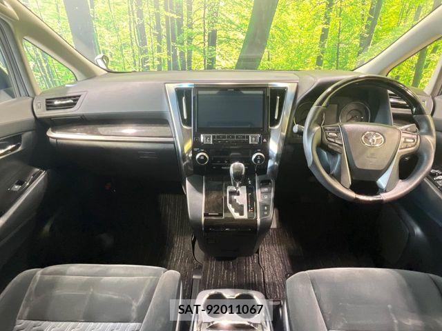 Toyota ALPHARD 2016-03 8685106-1