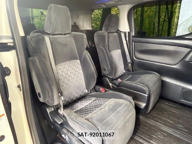 Toyota ALPHARD 2016-03 8685106-8