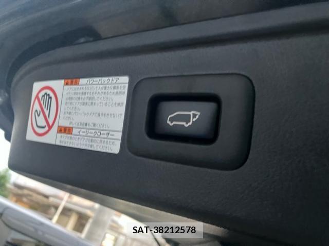 Toyota ALPHARD 2019-03 8685102-26